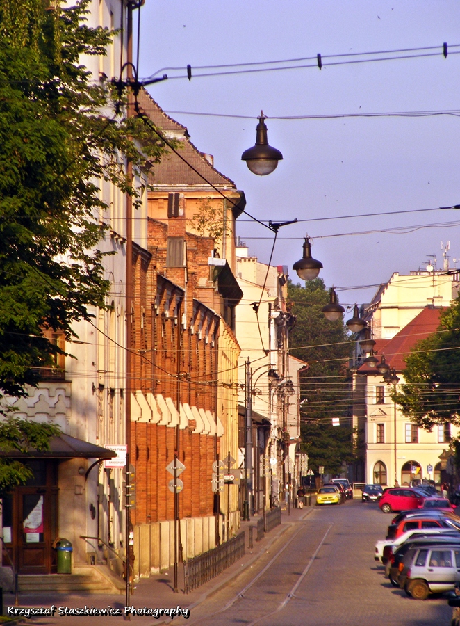 Ul. Świętego Wawrzyńca o poranku.