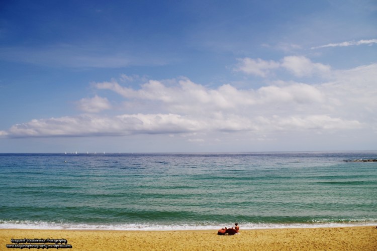 W poprzednim poście pokazana jest makieta, jak kiedyś wyglądało wybrzeże Barcelony... dziś wygląda tak. 
