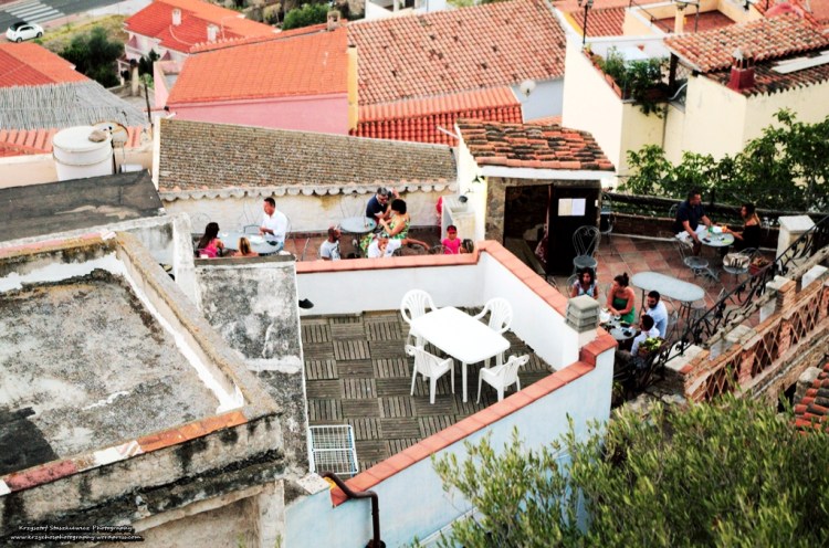 Jak na razie, będąc w wielu miejscach w Europie, takie tarasy spotkałem tylko we Włoszech. Trzeba przyznać, że maja pomysłowość, oczywiście w pozytywnym sensie. 