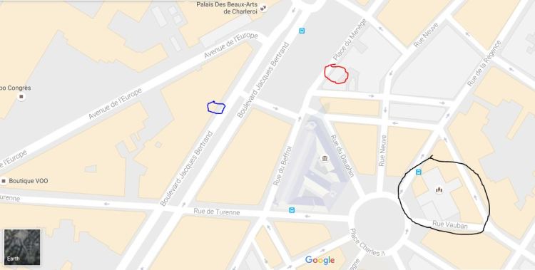 W czarnym kółeczku zaznaczyłem Kościół Św. Krzysztofa, w czerwonym knajpkę z frytkami, w niebieskim, pub z wyśmienitym piwkiem.